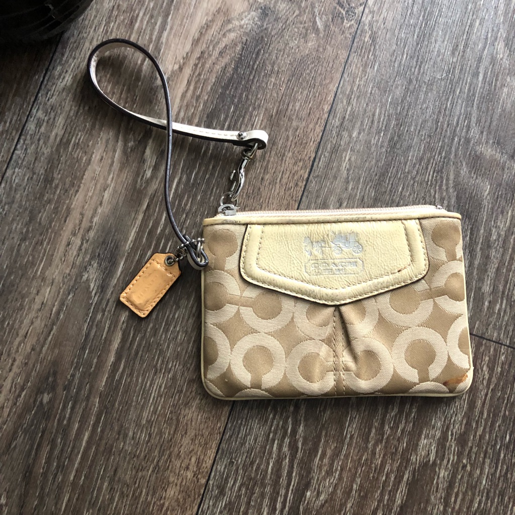 Coach  Signature Coach Khaki Wristlet